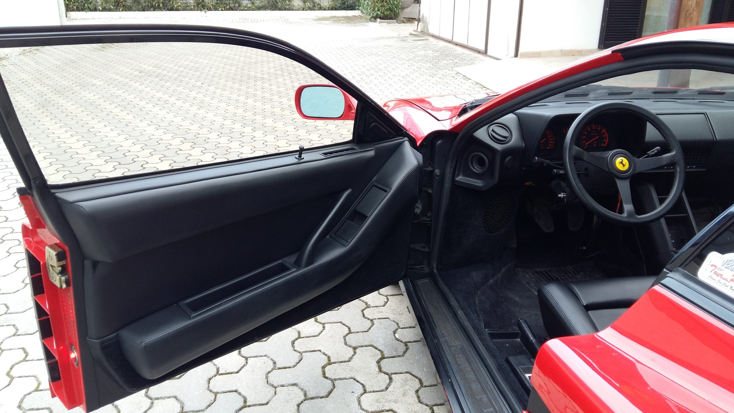 Ferrari_Testarossa (10)