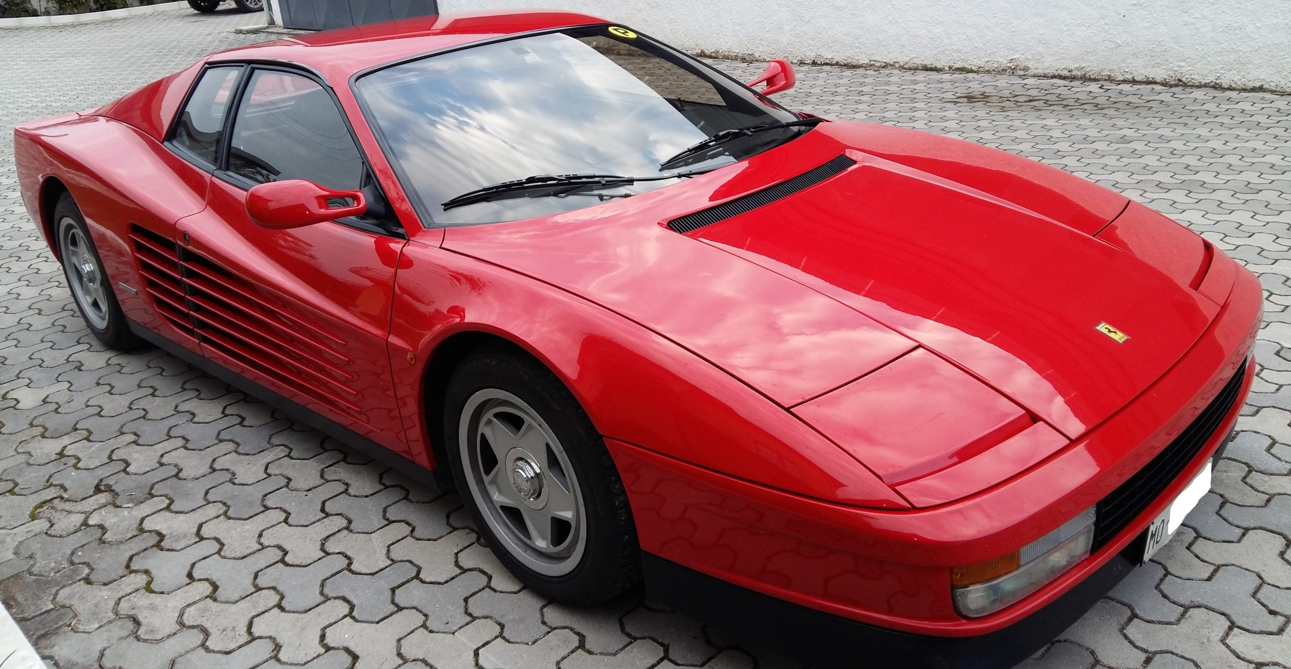 Ferrari_Testarossa (12)