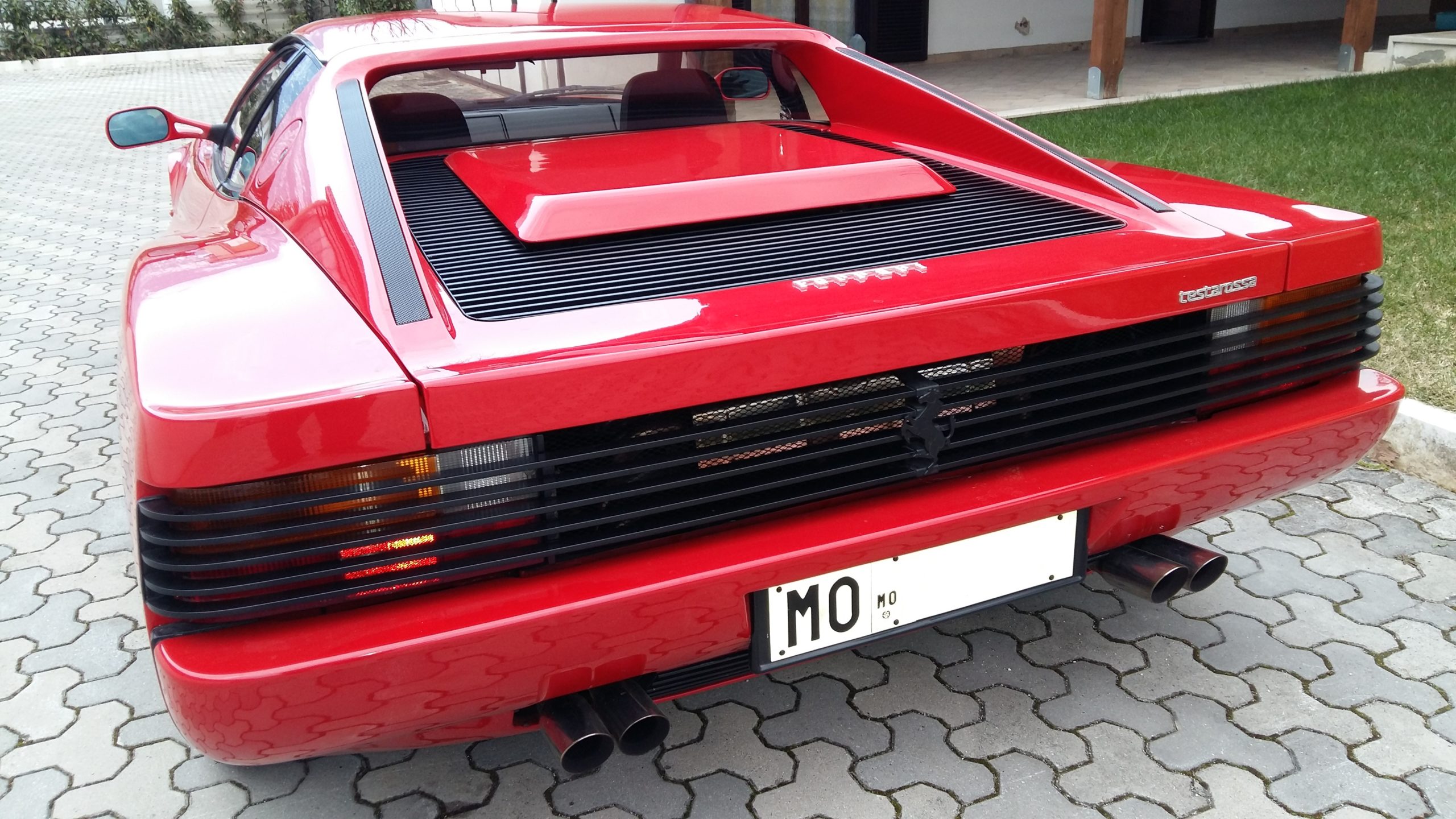 Ferrari_Testarossa (13)