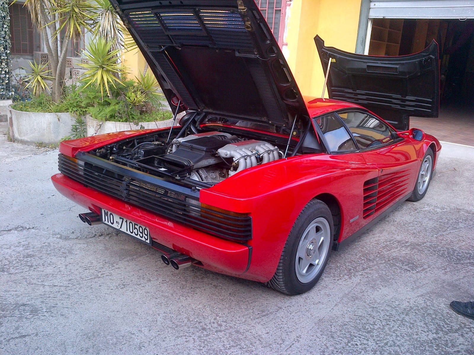 Ferrari_Testarossa (30)